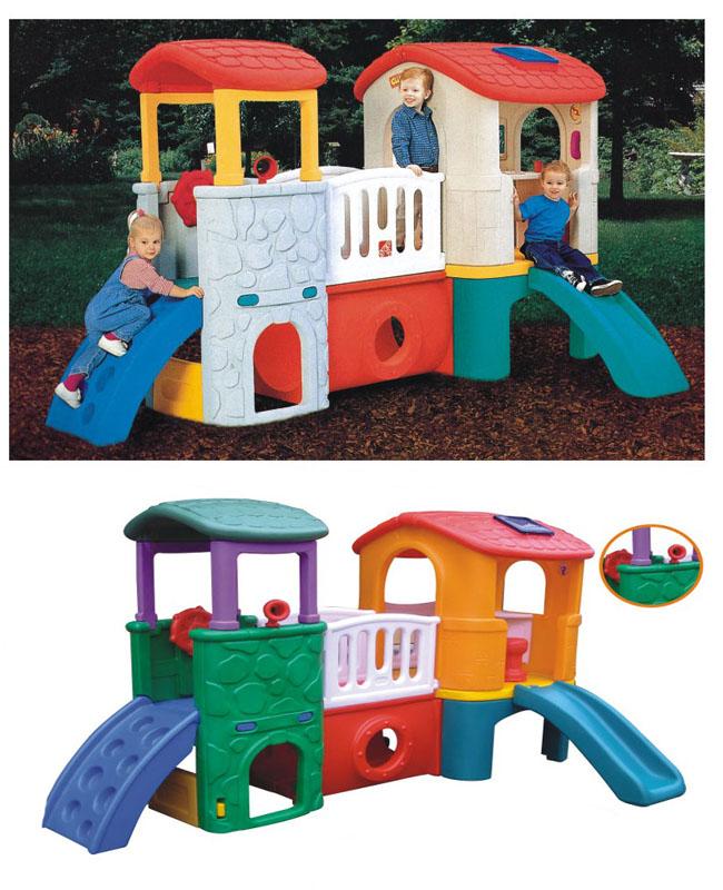 安全な子供の運動場はおもちゃ、屋外装置セットのための運動場の子供の人形をからかいます